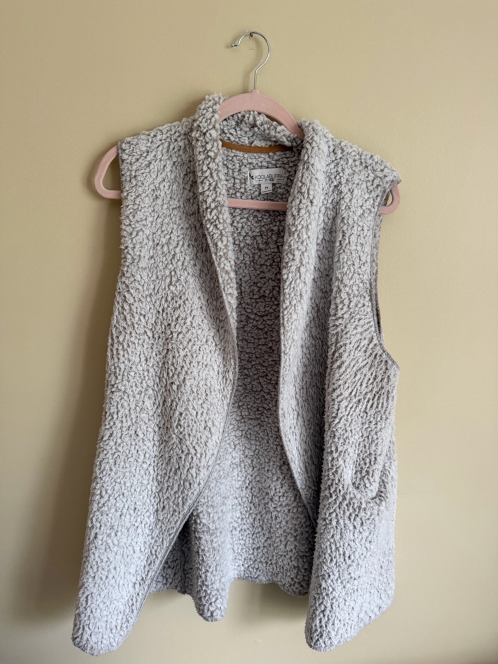 Koolaburra Cozy Sherpa Vest in Beige-Tone Heather